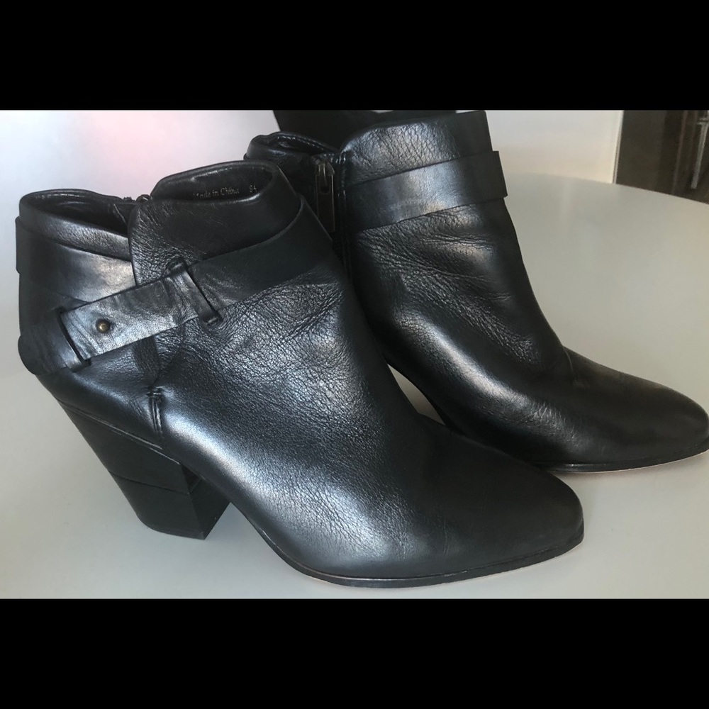 *FINAL PRICE* Dolce Vita Black Haelyn Bootie 9.5